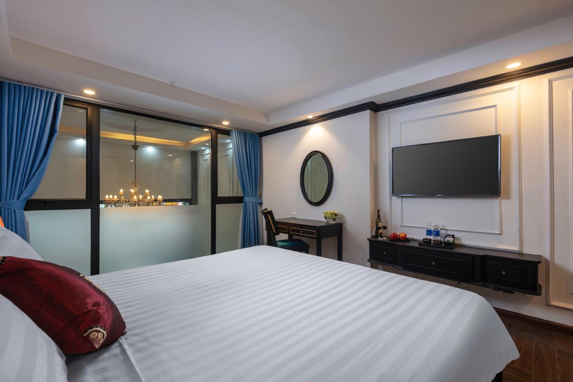 Queen Light Hotel Ханой Екстериор снимка