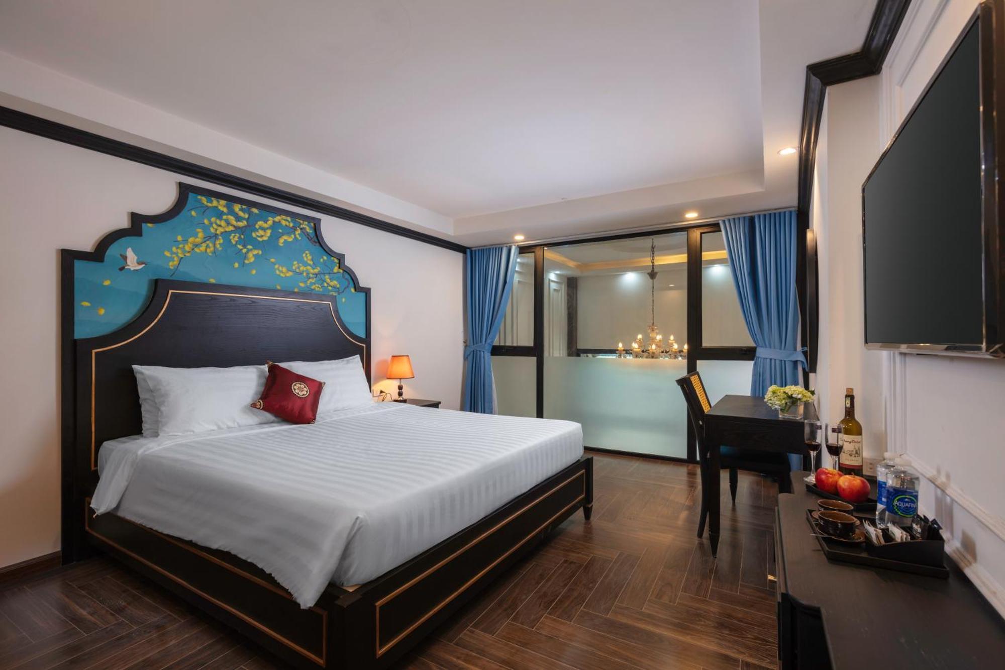 Queen Light Hotel Ханой Екстериор снимка