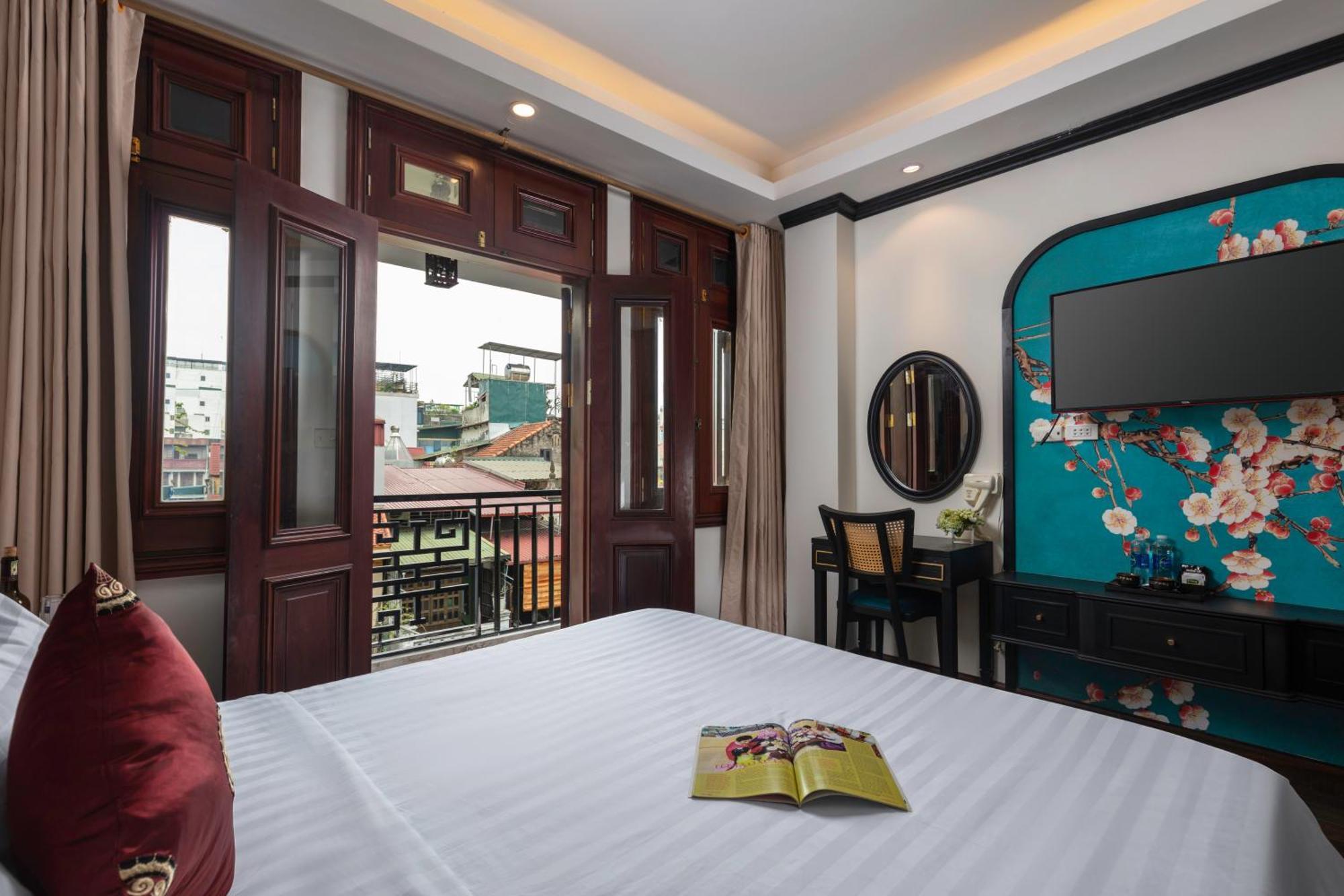 Queen Light Hotel Ханой Екстериор снимка