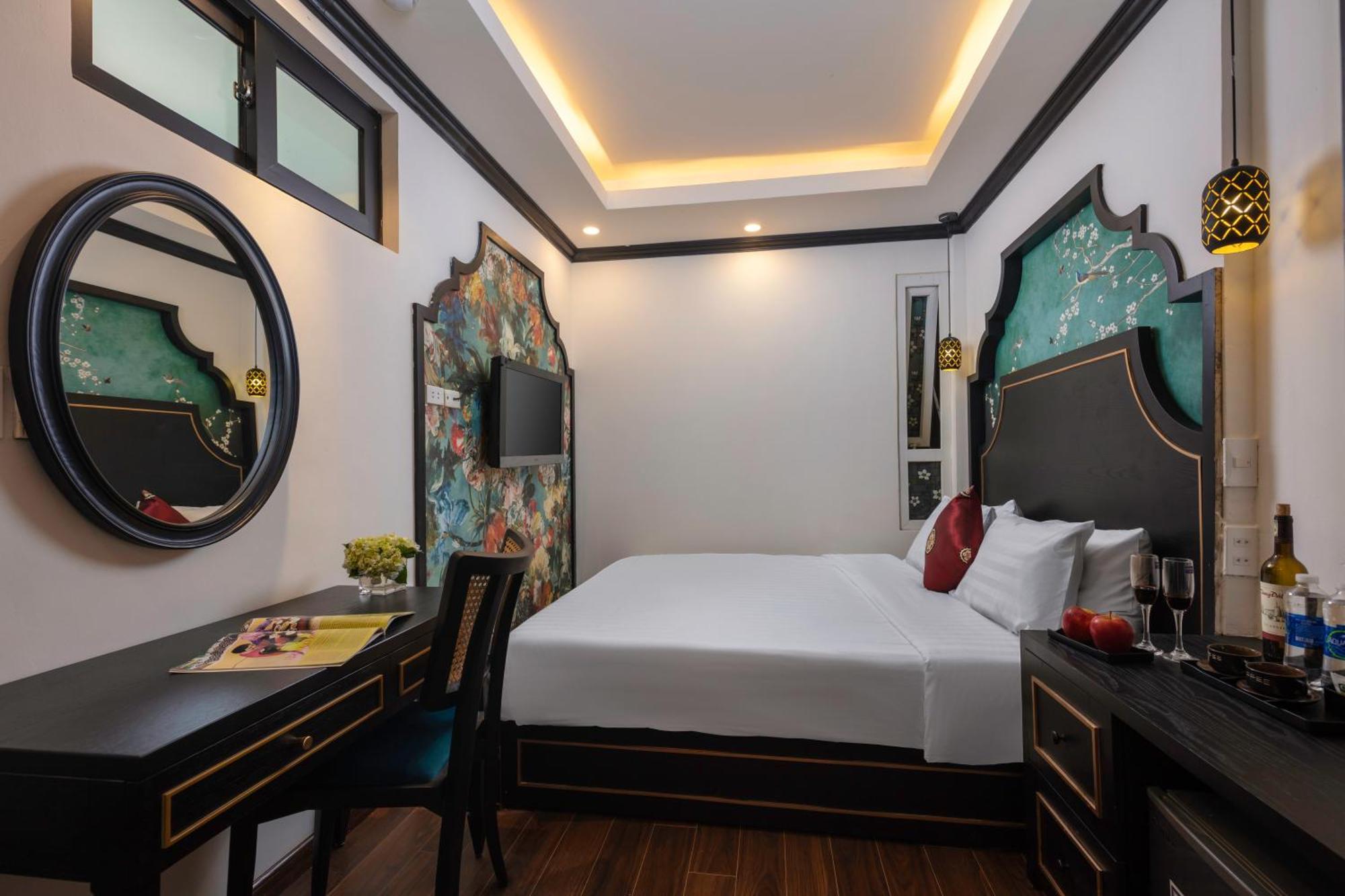 Queen Light Hotel Ханой Екстериор снимка